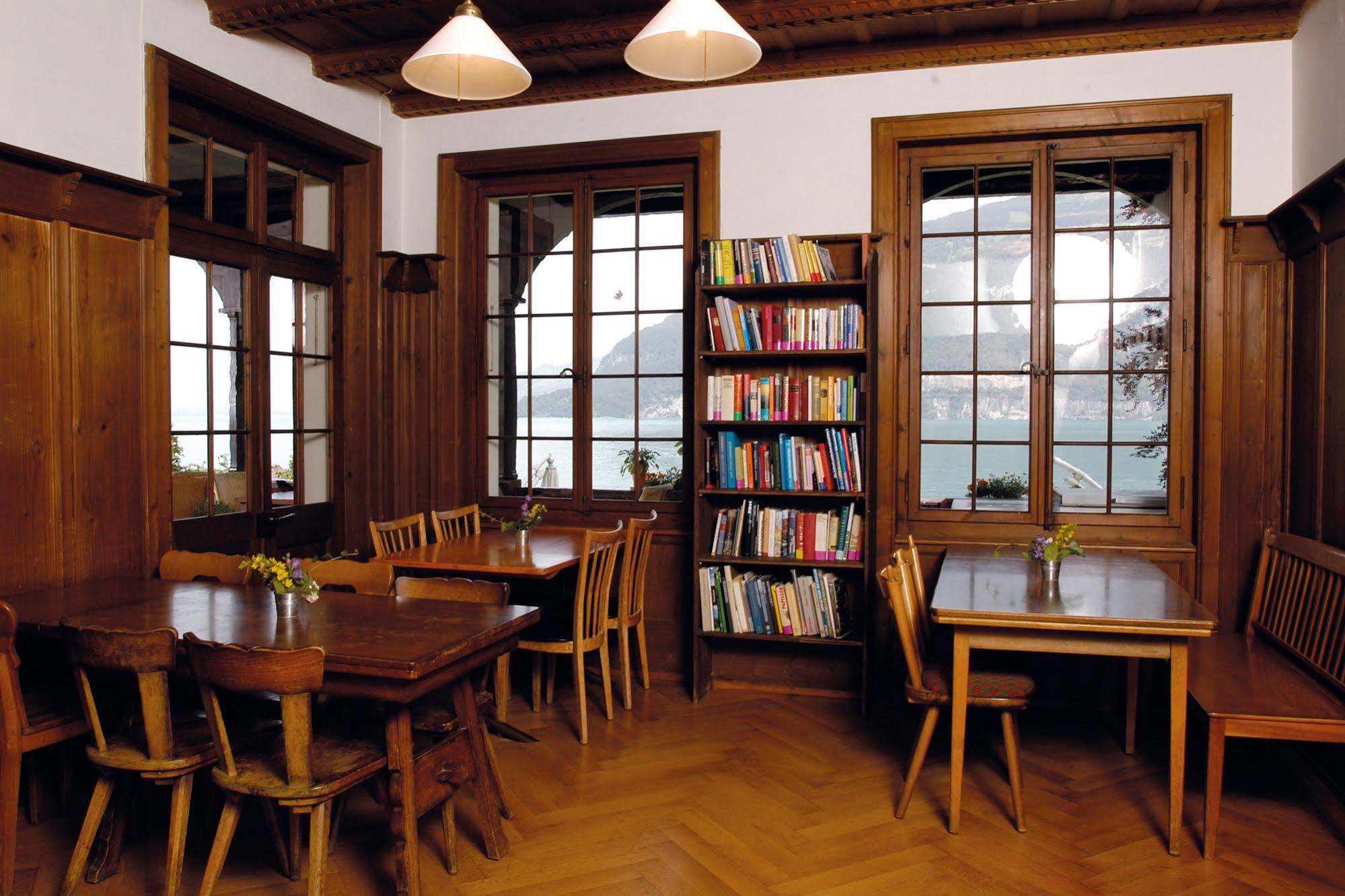Leissigen Youth Hostel Экстерьер фото